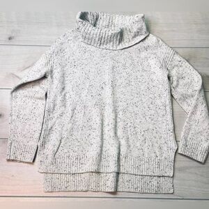 Eight Eight Eight Ribbed Turtleneck Long Sleeve‎ Wool Blend Peppered Sweater M